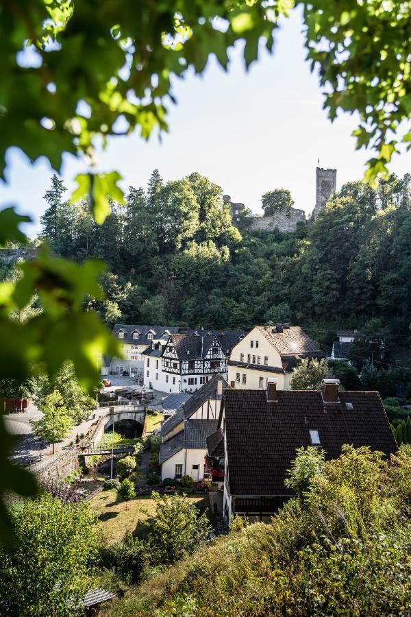Landgasthof Zur Burg Grenzau 호그렌즈하우젠 외부 사진