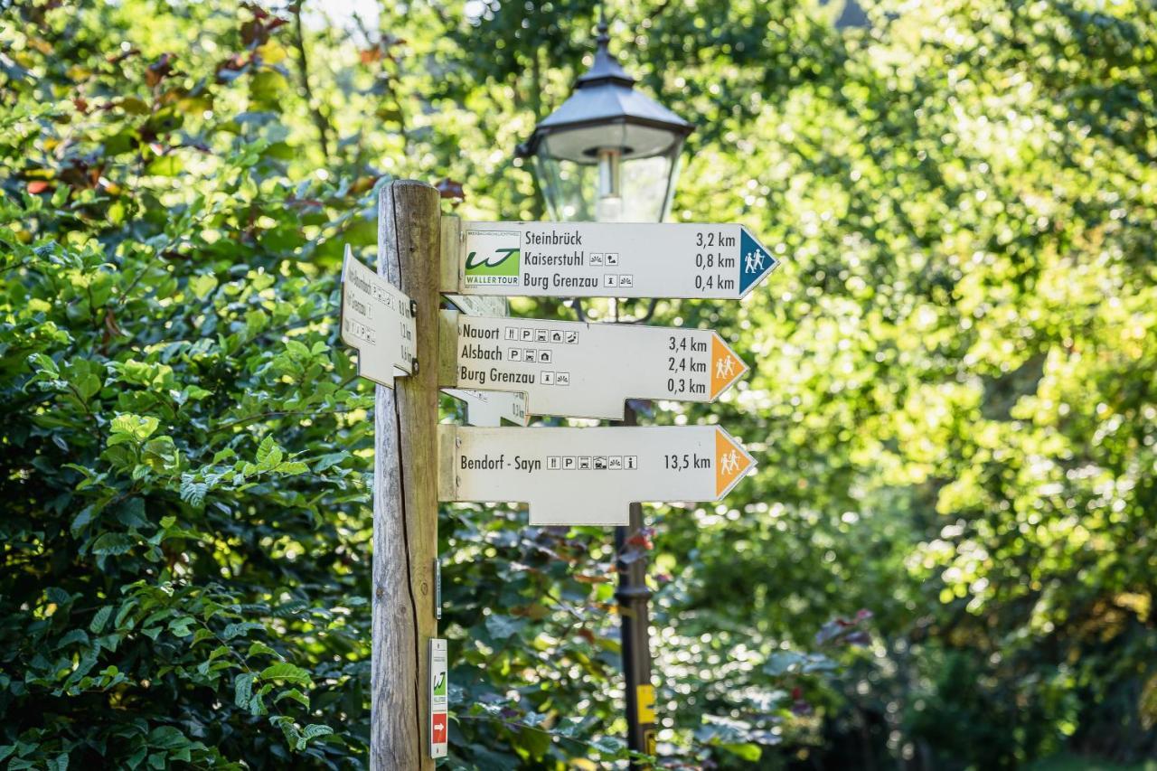 Landgasthof Zur Burg Grenzau 호그렌즈하우젠 외부 사진