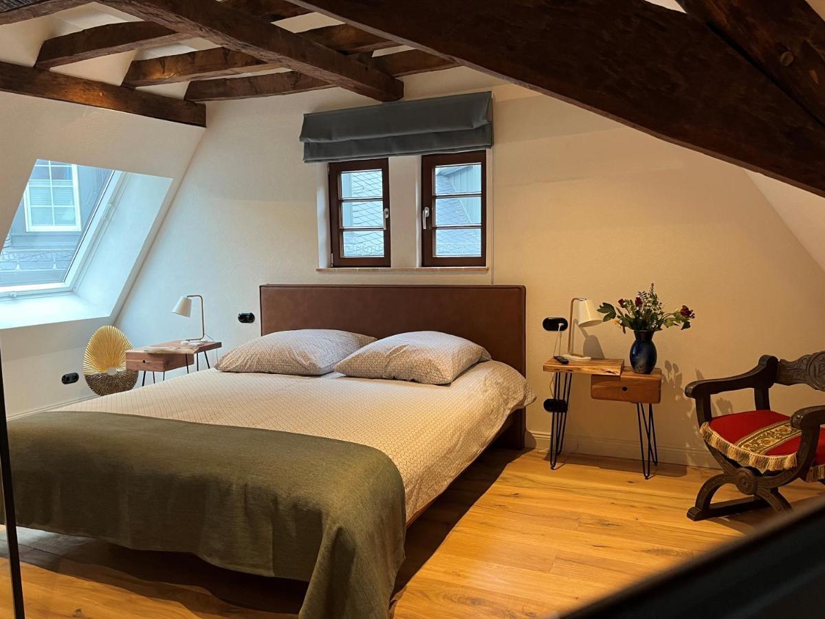 Landgasthof Zur Burg Grenzau 호그렌즈하우젠 외부 사진