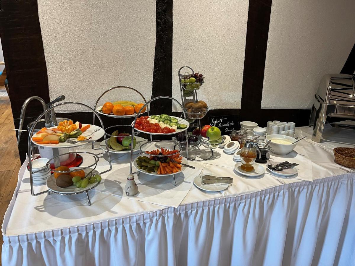 Landgasthof Zur Burg Grenzau 호그렌즈하우젠 외부 사진